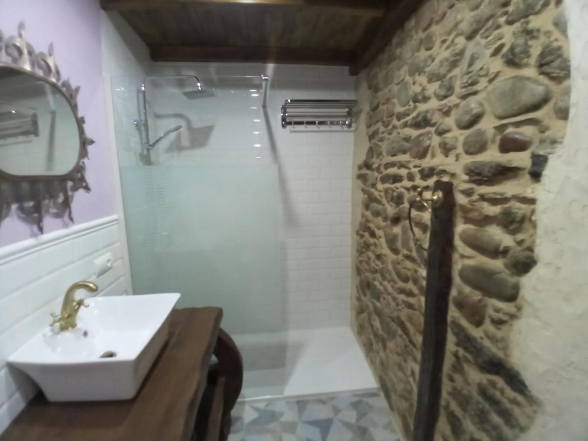Hostal La Medina De Camponaraya エクステリア 写真