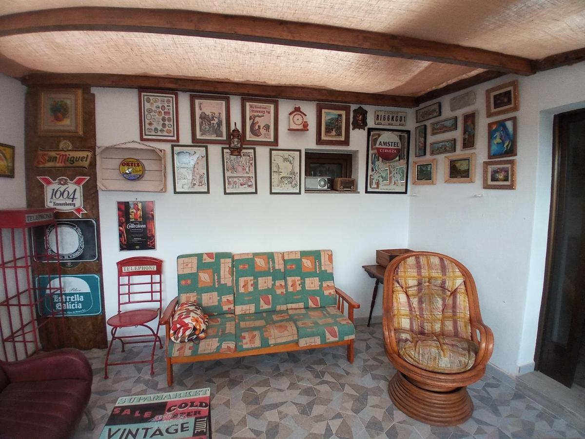 Hostal La Medina De Camponaraya エクステリア 写真